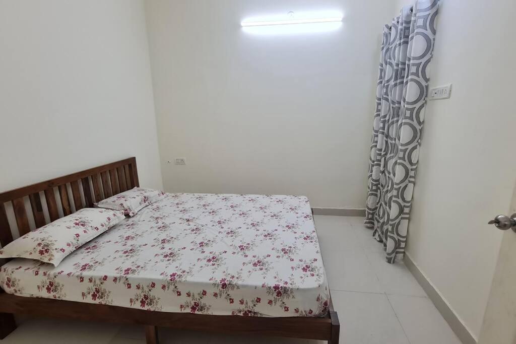 Villa Kamalam 2 Bhk - Non Ac à Coimbatore Extérieur photo