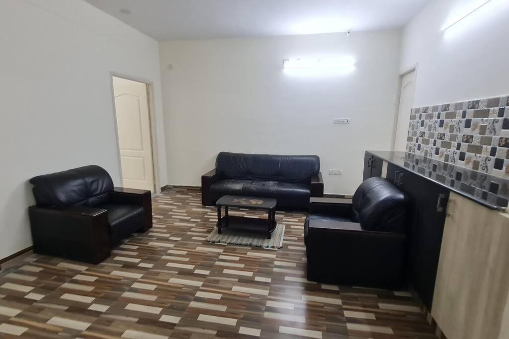 Villa Kamalam 2 Bhk - Non Ac à Coimbatore Extérieur photo
